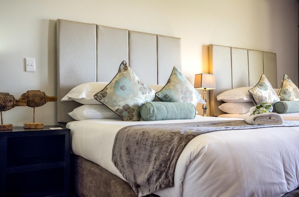 River Place Manor Upington Exteriör bild