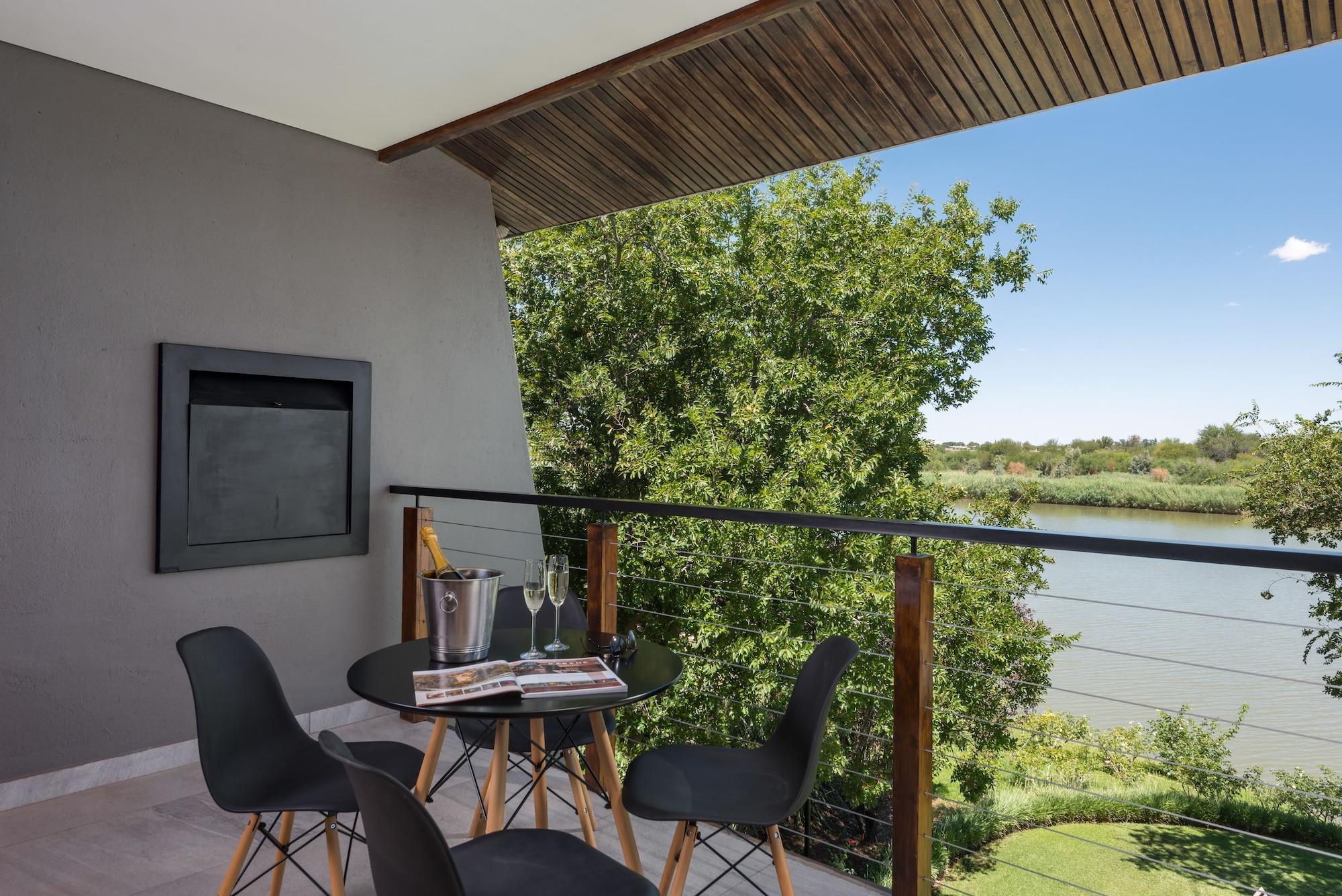 River Place Manor Upington Exteriör bild
