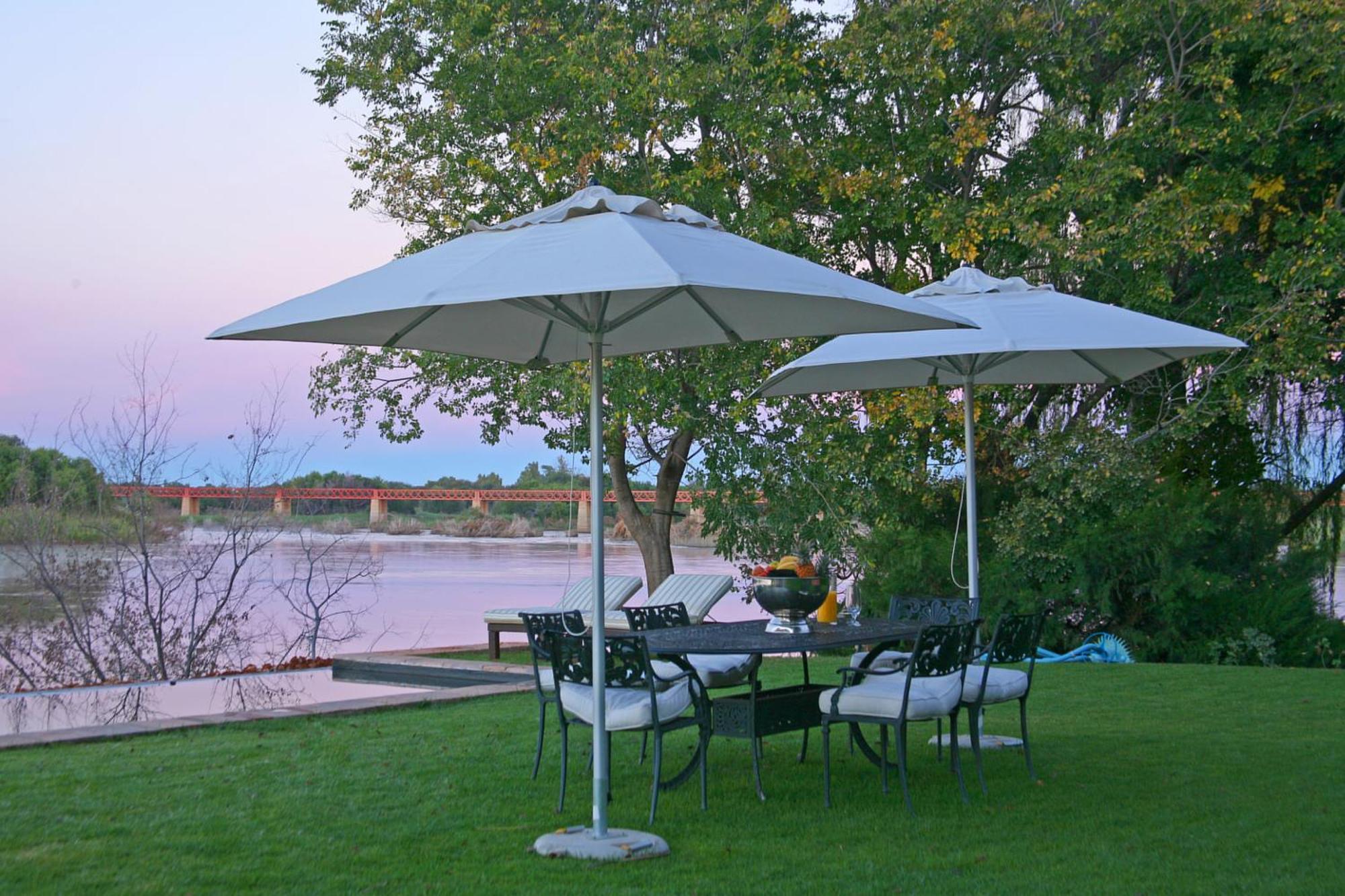 River Place Manor Upington Exteriör bild