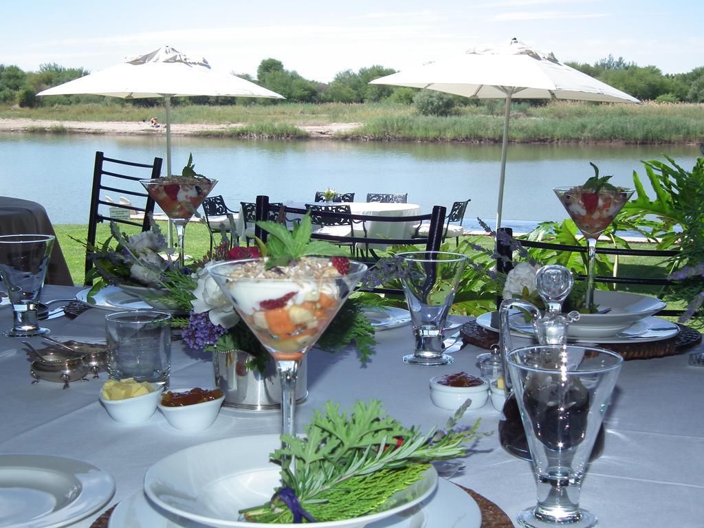 River Place Manor Upington Exteriör bild