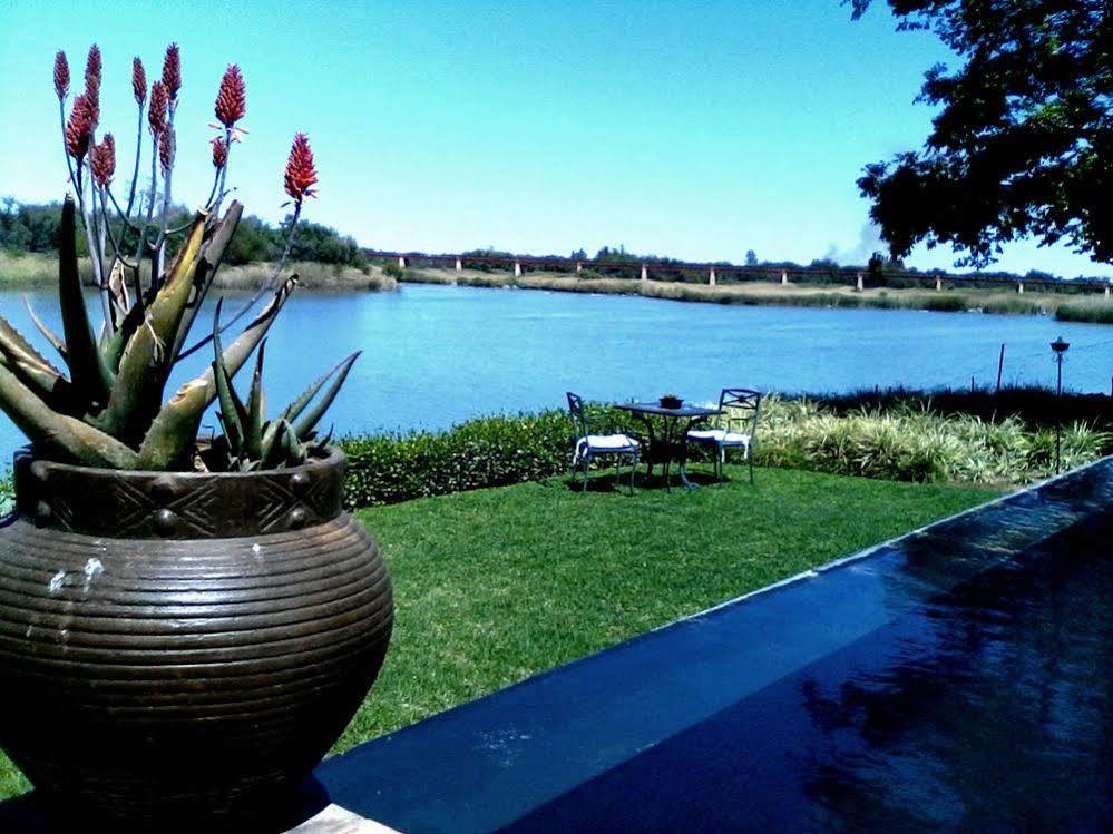 River Place Manor Upington Exteriör bild