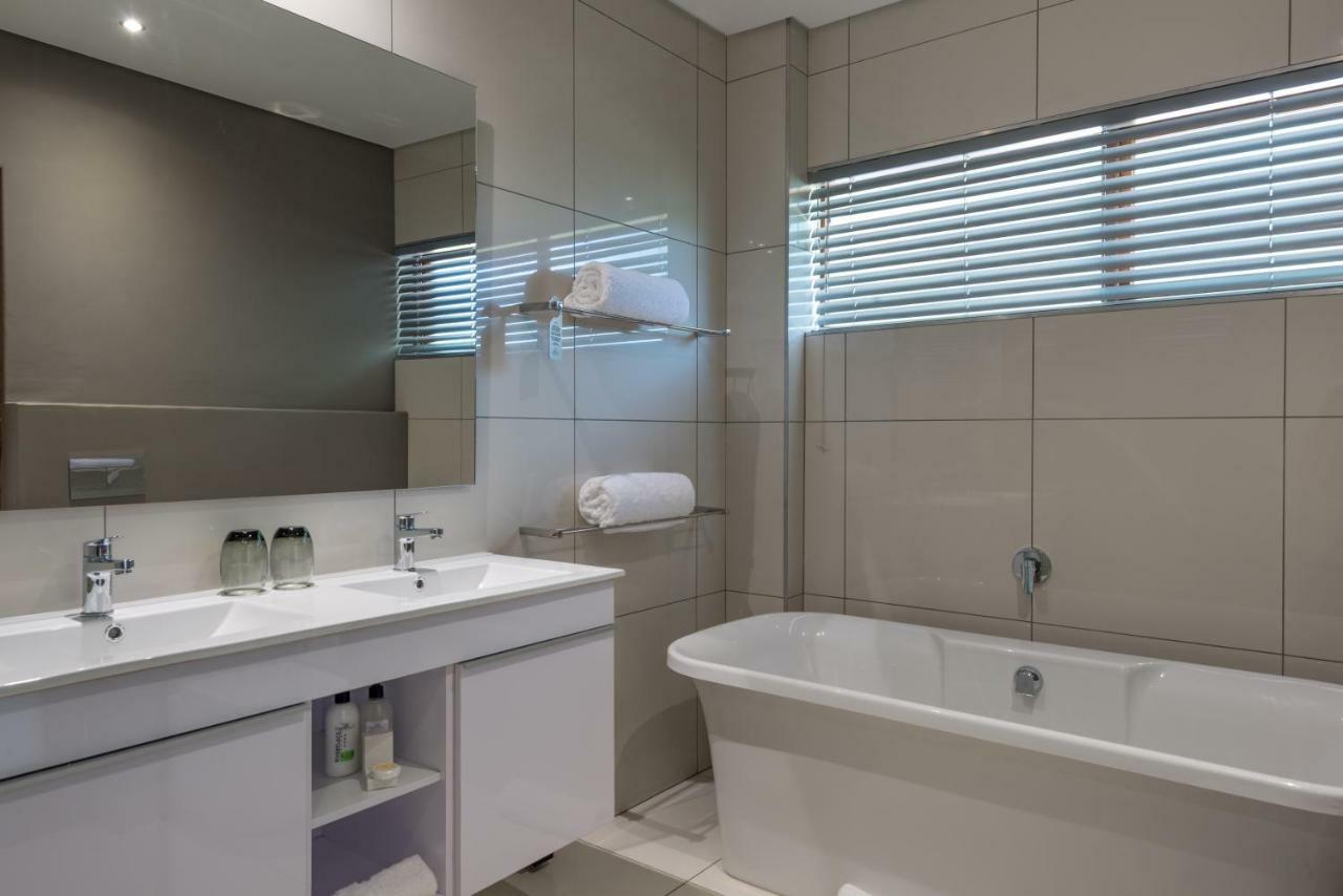 River Place Manor Upington Exteriör bild